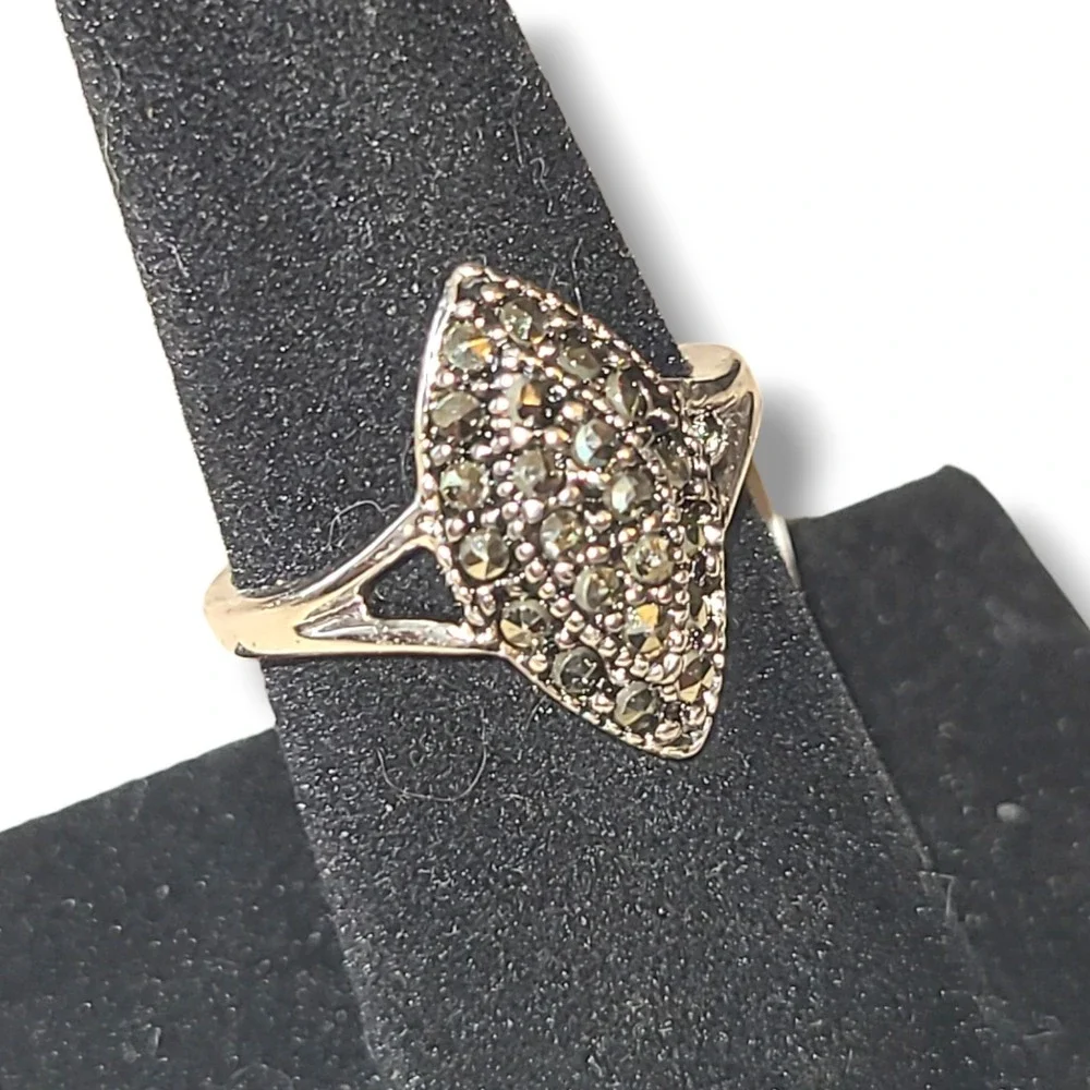Vintage 18K HGE Genuine Marcasite Shield Cocktail Ring White Gold Tone‎ Sz 7